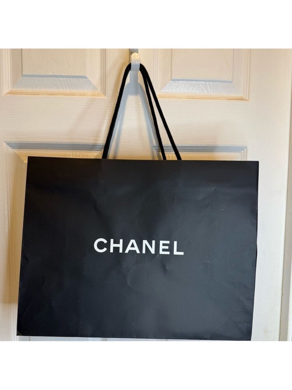 CHANEL BLACK SHOPPING BAG 13“ X 17“ X 6“